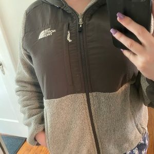 GREY NORTHFACE JACKET